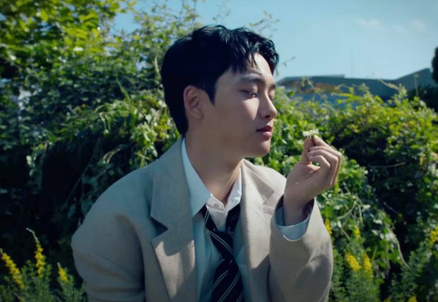 Hít drama của Ngô Diệc Phàm muốn bể phổi thì tạm ghé vào đây ngắm chút ảnh chàng thơ D.O. để thanh lọc tâm hồn nào! - Ảnh 8. Hít drama của Ngô Diệc Phàm muốn bể phổi thì tạm ghé vào đây ngắm chút ảnh chàng thơ D.O. để thanh lọc tâm hồn nào! - Ảnh 8.