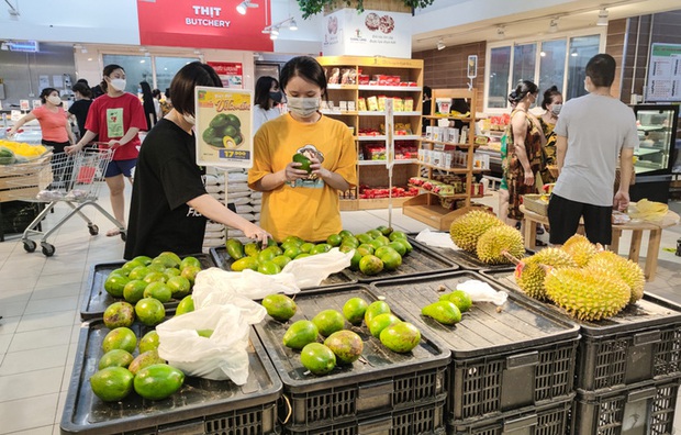 Những lương thực, thực phẩm nào là thiết yếu trong thời gian áp dụng Chỉ thị 16? - Ảnh 1. Những lương thực, thực phẩm nào là thiết yếu trong thời gian áp dụng Chỉ thị 16? - Ảnh 1.