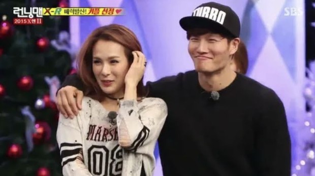Hóa ra không chỉ Yoon Eun Hye, Kim Jong Kook còn dính tin đồn hẹn hò mỹ nhân sexy này, âu cũng vì cử chỉ quá tình tứ - GUU.vn Hóa Ra Không Chỉ Yoon Eun Hye, Kim Jong Kook Còn Dính Tin Đồn Hẹn Hò Mỹ Nhân Sexy Này, Âu Cũng Vì Cử Chỉ Quá Tình Tứ - Guu.Vn