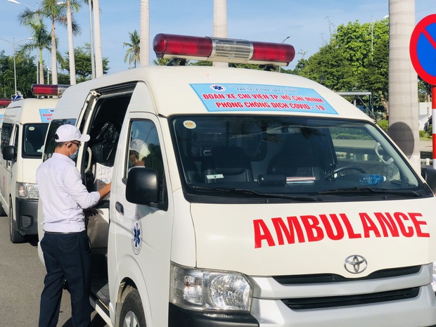 Đoàn xe cấp cứu cùng đội quân tinh nhuệ 115 Đà Nẵng di chuyển xuyên đêm chi viện TP.HCM chống dịch - Ảnh 3.