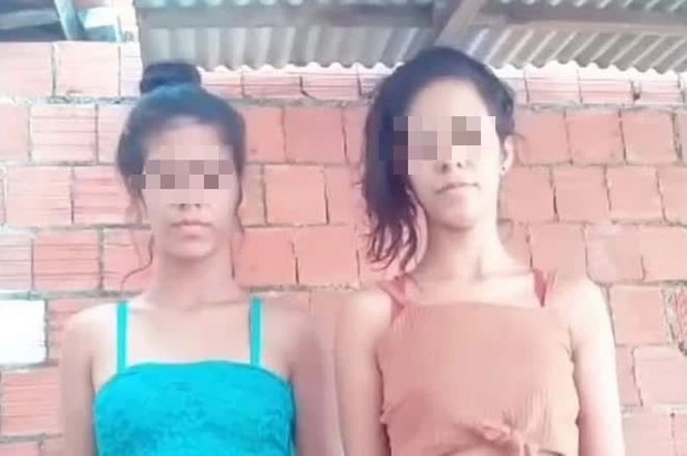 2 chị em sinh đôi bị bắn, tử vong thương tâm ngay trên livestream, hàng nghìn người xem chứng kiến cảnh tượng kinh hoàng đầy ám ảnh - Ảnh 1. 2 chị em sinh đôi bị bắn, tử vong thương tâm ngay trên livestream, hàng nghìn người xem chứng kiến cảnh tượng kinh hoàng đầy ám ảnh - Ảnh 1.