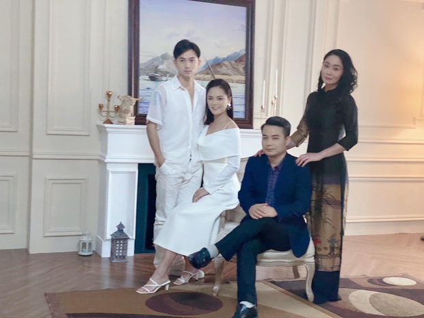 Lộ hậu trường đám cưới Long - Nam (Hương Vị Tình Thân), fan khỏi lo anh chị nhà bị chia rẽ? - Ảnh 6. Lộ hậu trường đám cưới Long - Nam (Hương Vị Tình Thân), fan khỏi lo anh chị nhà bị chia rẽ? - Ảnh 6.