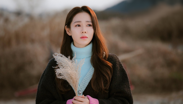 Không phải Son Ye Jin, đây mới là tình đầu quốc dân đời đầu xứ Hàn: Gia tài phim siêu khủng, U70 vẫn đẹp rạng rời - Ảnh 1. Không phải Son Ye Jin, đây mới là tình đầu quốc dân đời đầu xứ Hàn: Gia tài phim siêu khủng, U70 vẫn đẹp rạng rời - Ảnh 1.