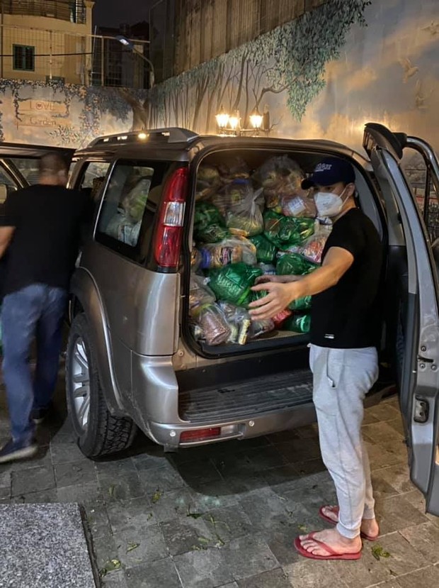 Viêt tâm thư giải thích nhưng vẫn bị tố oan là “nhận vơ” hàng trăm tấn lương thực, Thuỷ Tiên bất lực van xin antifan làm điều này! - Ảnh 3.