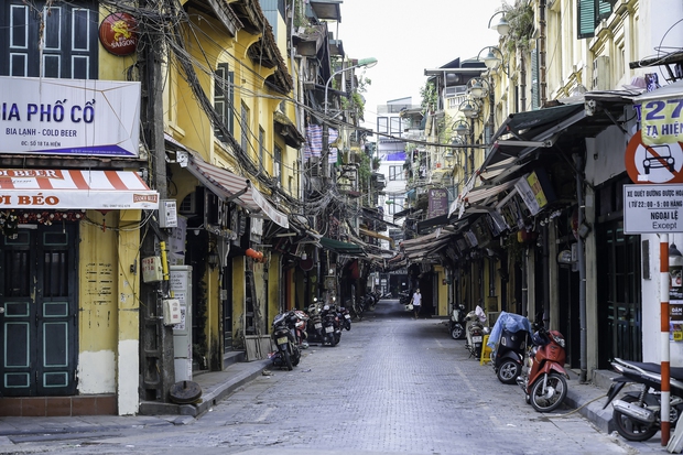 Chủ quán ăn ở Hà Nội trước giờ đóng cửa: 20 năm chưa từng gặp khó khăn như dịch bệnh lần này, càng bán càng lỗ - Ảnh 9.