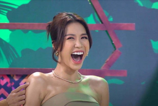 Minh Tú khoe bảng điểm thi tốt nghiệp có một không hai mà gây sốt MXH, ai ngờ có 1 môn ăn... điểm liệt - Ảnh 5. Minh Tú khoe bảng điểm thi tốt nghiệp có một không hai mà gây sốt MXH, ai ngờ có 1 môn ăn... điểm liệt - Ảnh 5.