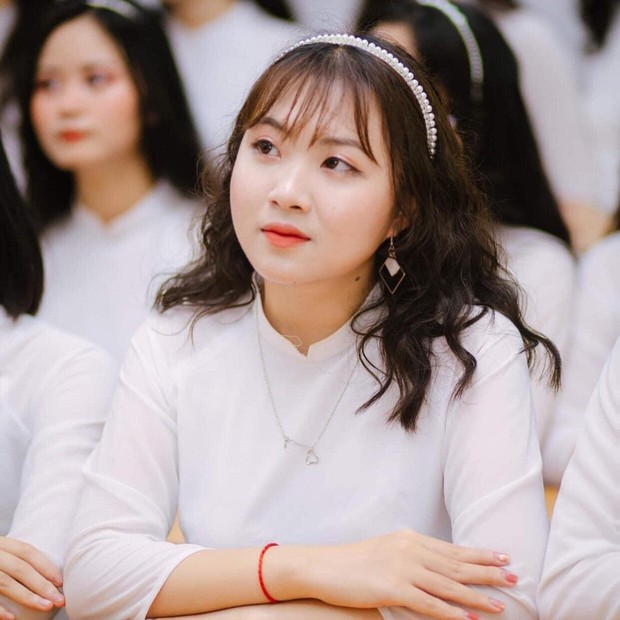 Profile siêu đỉnh của thủ khoa khối C toàn quốc: HSG Quốc gia 2 năm liền, được tuyển thẳng vào 2 trường ĐH xịn khi đang học lớp 11 - Ảnh 1.