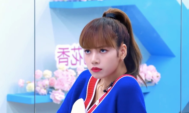 Rapper bị Lisa (BLACKPINK) chấn chỉnh từng cười hô hố khi thấy Ngô Diệc Phàm bị tát, netizen đào lại với phản ứng trái ngược - Ảnh 3.