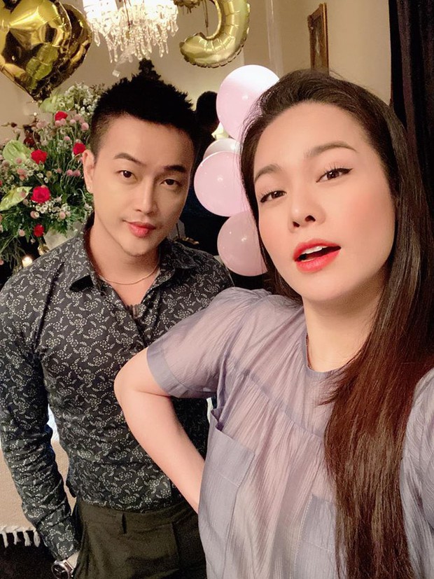 TiTi bị nghi xăm ngực hình Nhật Kim Anh khán giả gọi tên loạt sao Việt