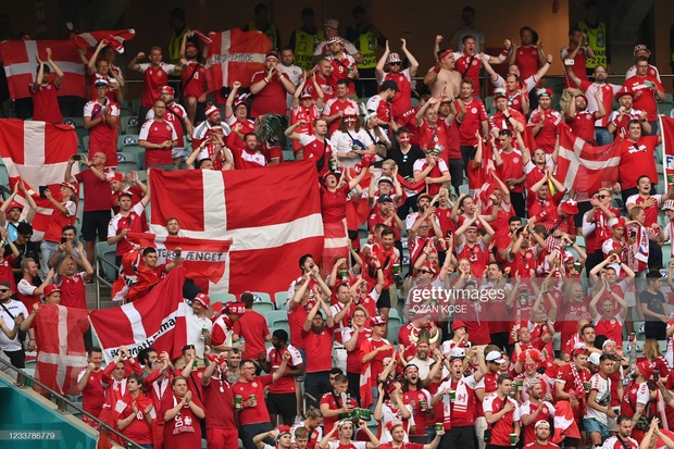 Đánh bại CH Séc, các đồng đội của Eriksen vào bán kết Euro 2020 - Ảnh 16. Đánh bại CH Séc, các đồng đội của Eriksen vào bán kết Euro 2020 - Ảnh 16.
