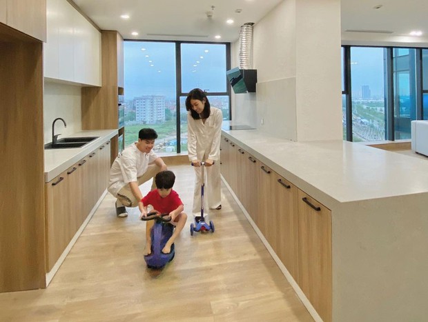 Sắm 2 xe sang + 2 căn chung cư trong chưa đầy 2 năm, vợ chồng Trang Lou - Tùng Sơn giàu cỡ nào? - Ảnh 13.