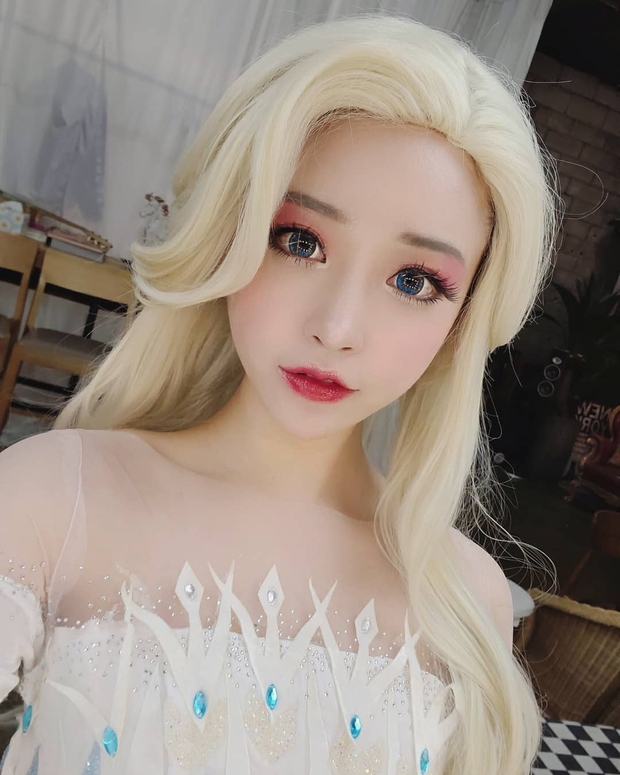 Vừa xinh vừa sở hữu vòng một khủng, nữ cosplayer người Hàn đốn tim fan bởi vẻ ngoài cực quyến rũ - Ảnh 1.