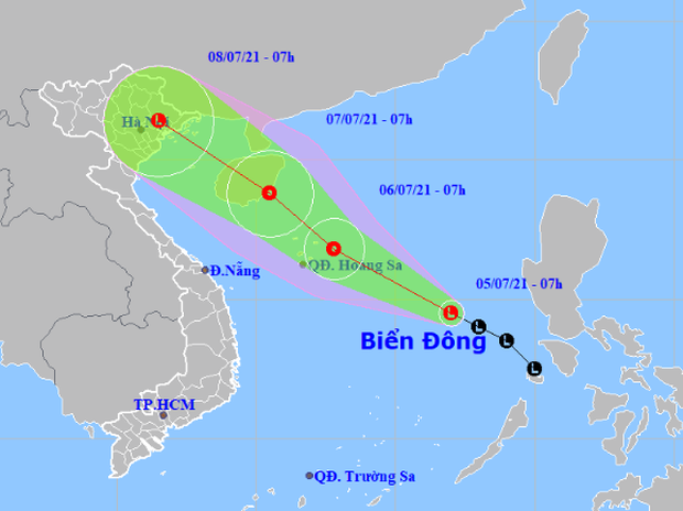 Sau nắng nóng miền Bắc đón đợt mưa dông lớn kéo dài nhiều ngày, vùng áp thấp vào biển Đông tiếp tục mạnh lên - Ảnh 2.
