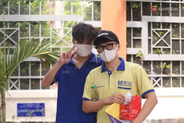 Mình đọc status của Đen Vâu nhưng khum tin, ôn rất nhiều bài nhưng không có Sóng - Ảnh 4.