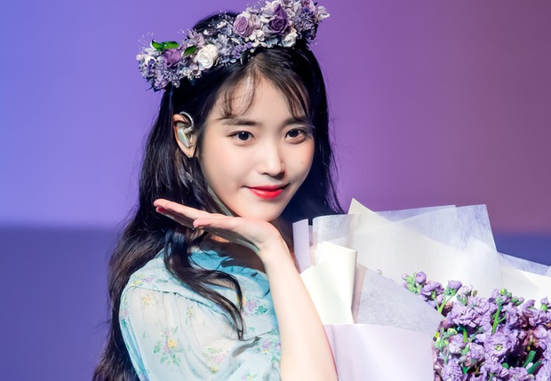 IU từng bị 20 công ty từ chối, ai ngờ sau này nổi bậc nhất Kpop, một mình cứu cả công ty - Ảnh 1.