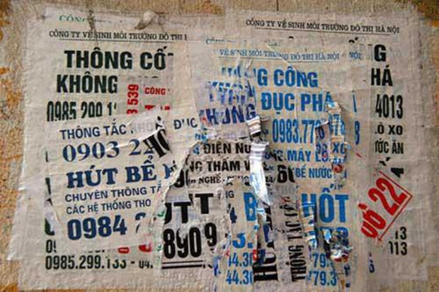 Hà Nội đề nghị khóa các số điện thoại quảng cáo hút bể phốt, cho vay lãi - Ảnh 1.