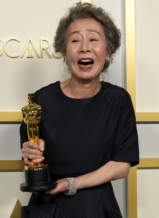 Sao Hàn đeo trang sức đắt giá nhất: Minh tinh 74 tuổi mang gia tài 62 tỷ dự Oscar vẫn chào thua kỷ lục của sao nữ thị phi - Ảnh 5.
