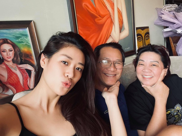 Sau Vũ Khắc Tiệp, Khánh Vân - CEO Bảo Hoàng là đại sứ cách ly mới: Gần 3 tháng cách ly từ Mỹ về Hà Nội rồi đến Sài Gòn giãn cách - Ảnh 5. Sau Vũ Khắc Tiệp, Khánh Vân - CEO Bảo Hoàng là đại sứ cách ly mới: Gần 3 tháng cách ly từ Mỹ về Hà Nội rồi đến Sài Gòn giãn cách - Ảnh 5.