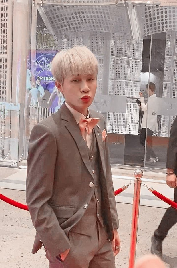 Trước khi bê bối tình cảm nổ ra, Jack từng dặn dò fan: Yêu sớm là khờ dại, đau khổ sớm - Ảnh 3. Trước khi bê bối tình cảm nổ ra, Jack từng dặn dò fan: Yêu sớm là khờ dại, đau khổ sớm - Ảnh 3.