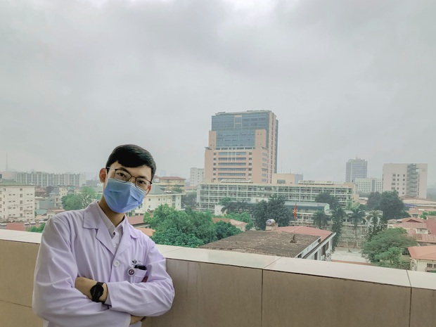 Những chuyện chưa kể của sinh viên từ Hà Nội vào Bình Dương truy vết F0: Làm việc hết công suất, gắn moteur vào người còn không chạy kịp - Ảnh 3.