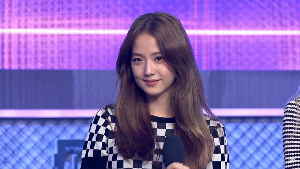 BLACKPINK đại náo sự kiện PUBG: Từ sang chảnh hóa bánh bèo xinh xỉu, nhưng sao cả 4 lộ cẳng chân chẳng đẹp như mơ thế này - Ảnh 9. BLACKPINK đại náo sự kiện PUBG: Từ sang chảnh hóa bánh bèo xinh xỉu, nhưng sao cả 4 lộ cẳng chân chẳng đẹp như mơ thế này - Ảnh 9.
