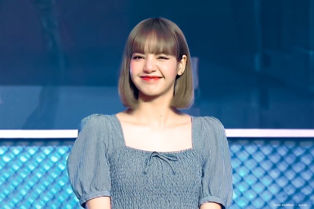 BLACKPINK đại náo sự kiện PUBG: Từ sang chảnh hóa bánh bèo xinh xỉu, nhưng sao cả 4 lộ cẳng chân chẳng đẹp như mơ thế này - Ảnh 16. BLACKPINK đại náo sự kiện PUBG: Từ sang chảnh hóa bánh bèo xinh xỉu, nhưng sao cả 4 lộ cẳng chân chẳng đẹp như mơ thế này - Ảnh 16.