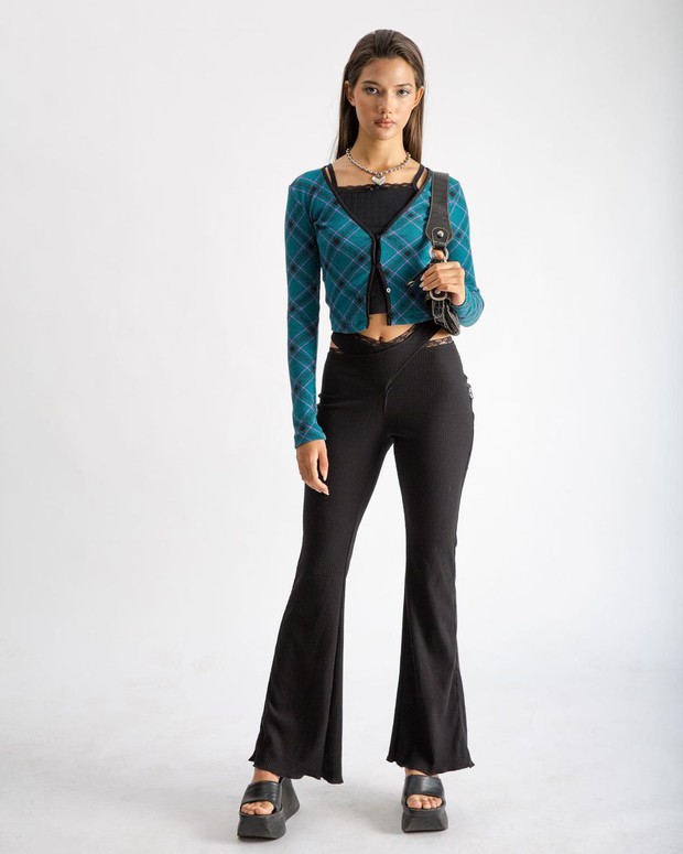 7 shop bán đồ high teen hot hit giá cả dễ chịu nhất Shopee: Nàng nào mê style nữ sinh chanh sả thì bơi vào đây - Ảnh 14. 7 shop bán đồ high teen hot hit giá cả dễ chịu nhất Shopee: Nàng nào mê style nữ sinh chanh sả thì bơi vào đây - Ảnh 14.