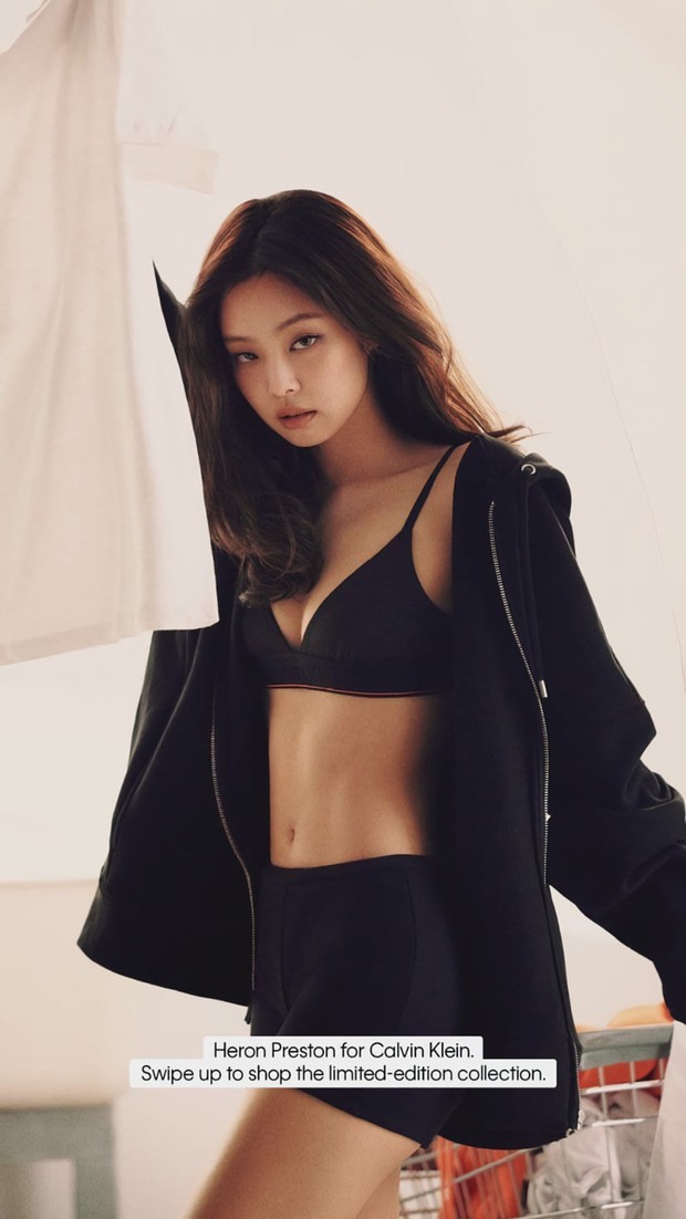Từ thời Lee Hyori đến giờ mới có 1 nữ idol hạng A khoe vòng 1 ngồn ngộn mà không bị ném đá: Nữ hoàng sexy mới của Kpop đây? - Ảnh 8. Từ thời Lee Hyori đến giờ mới có 1 nữ idol hạng A khoe vòng 1 ngồn ngộn mà không bị ném đá: Nữ hoàng sexy mới của Kpop đây? - Ảnh 8.