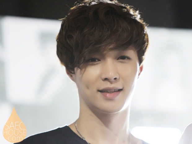 Trương Nghệ Hưng và hành trình vượt Vũ Môn: Từ thành viên Trung Quốc cuối cùng bám trụ EXO đến Chủ tịch công ty ở tuổi 30 - Ảnh 6. Trương Nghệ Hưng và hành trình vượt Vũ Môn: Từ thành viên Trung Quốc cuối cùng bám trụ EXO đến Chủ tịch công ty ở tuổi 30 - Ảnh 6.
