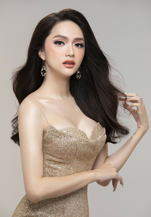 Nói là làm, Hương Giang chuyển nóng 900 triệu đồng mua đồng hồ Hublot của BTV Ngọc Trinh để quyên góp chống dịch - Ảnh 7. Nói là làm, Hương Giang chuyển nóng 900 triệu đồng mua đồng hồ Hublot của BTV Ngọc Trinh để quyên góp chống dịch - Ảnh 7.