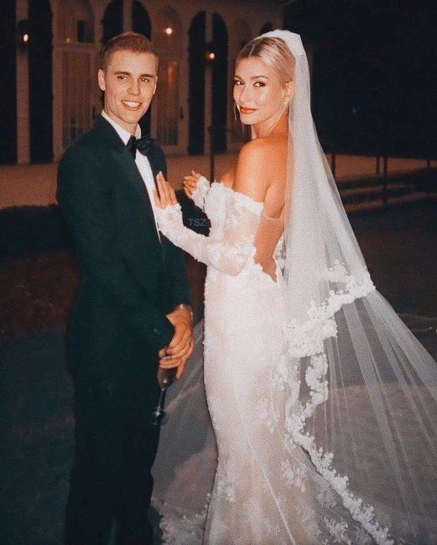 Chuyện tình Justin Bieber và Hailey: Fangirl cuồng Jelena thành chính thất, cưới luôn “Hoàng tử nhạc Pop” và bức hình tiên tri gây sốt - Ảnh 16.
