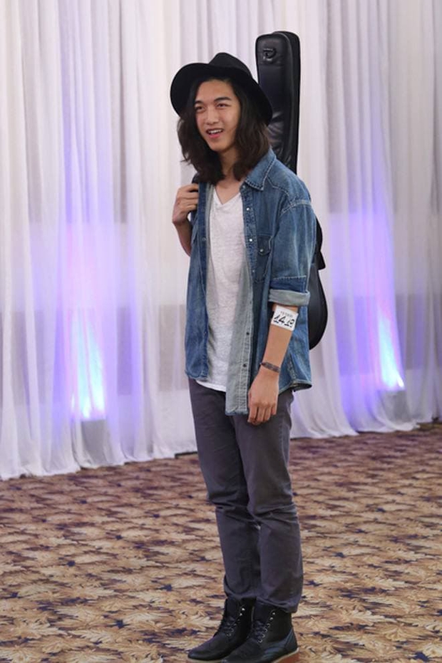 Khó nhận ra hot boy Vietnams Next Top Model khi diện trang phục cực nữ tính! - Ảnh 2. Khó nhận ra hot boy Vietnams Next Top Model khi diện trang phục cực nữ tính! - Ảnh 2.