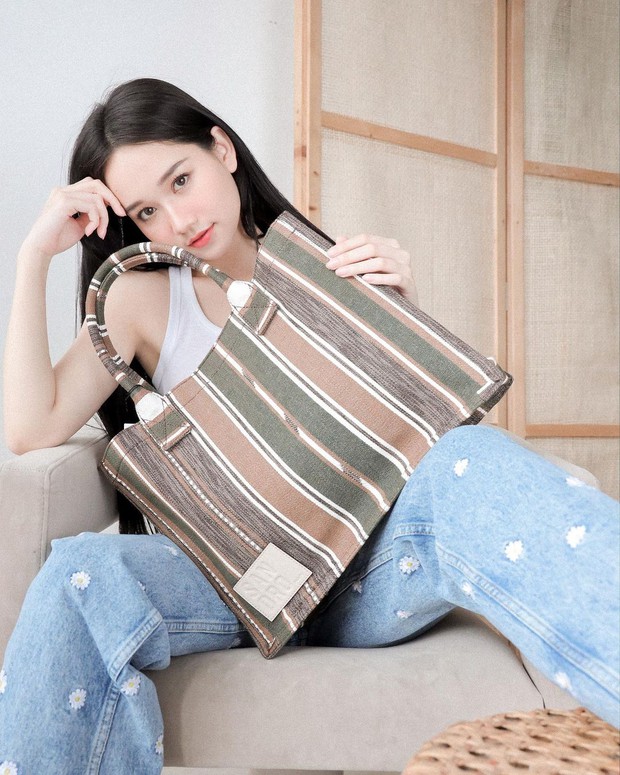 Trên ghế nhà sao Việt: Châu Bùi quất nguyên cây xanh chuối, Lệ Quyên chung tình với đồ tập, team Hoa hậu giản dị đến lạ - Ảnh 10.