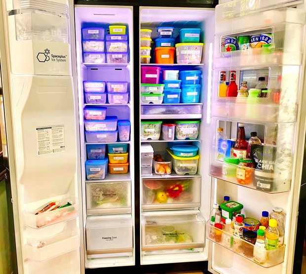 Hội chị em mê bếp nô nức khoe tủ lạnh mùa dịch: Nhiều người sở hữu BST hộp đựng khủng, có chiếc tủ bé xinh nhưng cực sáng tạo - Ảnh 5. Hội chị em mê bếp nô nức khoe tủ lạnh mùa dịch: Nhiều người sở hữu BST hộp đựng khủng, có chiếc tủ bé xinh nhưng cực sáng tạo - Ảnh 5.