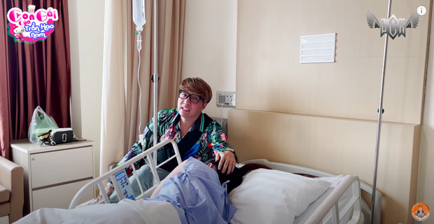 Lâm Chấn Khang bất ngờ công khai diện mạo con gái sau 2 năm giấu kín, dào sao Việt vỡ oà chúc mừng - Ảnh 4. Lâm Chấn Khang bất ngờ công khai diện mạo con gái sau 2 năm giấu kín, dào sao Việt vỡ oà chúc mừng - Ảnh 4.