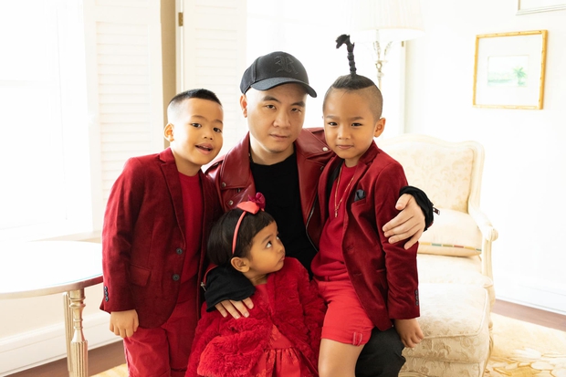 NTK Đỗ Mạnh Cường nhận thêm con nuôi thứ 9, tiết lộ dự định khủng khiến Hồng Vân và loạt sao Việt xúc động - Ảnh 7. NTK Đỗ Mạnh Cường nhận thêm con nuôi thứ 9, tiết lộ dự định khủng khiến Hồng Vân và loạt sao Việt xúc động - Ảnh 7.