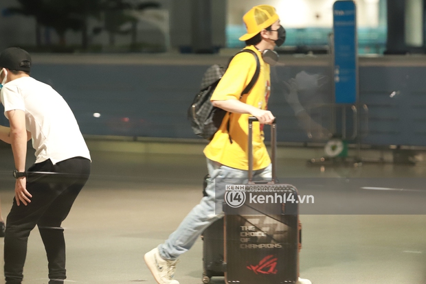 Jack bị rút khỏi Running Man Việt, lộ ảnh 8 thành viên sang Hàn Quốc sáng nay mà không hề có Jack? - Ảnh 1.