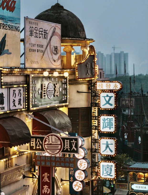 Hào quang vụt tắt phía sau những giấc mơ bị mắc kẹt và cơ hội việc làm có 1-0-2 tại Chinawood Hoành Điếm - phim trường hoành tráng nhất Trung Quốc - Ảnh 4.