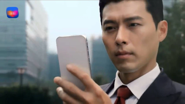 Hyun Bin xuất hiện với thần thái đỉnh của chóp trong TVC quảng cáo mới, nhưng netizen lại soi ra một điểm gây lú khá thú vị! - Ảnh 4.