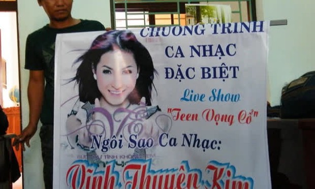Từ thảm hoạ âm nhạc một thời đến ngôi sao hội chợ suýt bị tố lừa đảo, chủ nhân bản hit Teen Vọng Cổ sau 11 năm giờ ra sao? - Ảnh 9. Từ thảm hoạ âm nhạc một thời đến ngôi sao hội chợ suýt bị tố lừa đảo, chủ nhân bản hit Teen Vọng Cổ sau 11 năm giờ ra sao? - Ảnh 9.