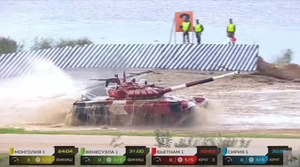 Tank Biathlon 2021: Đội xe tăng Việt Nam lột xác, ra quân thi đấu xuất sắc - Ảnh 1.