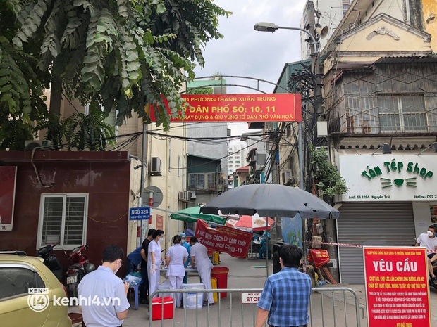 Hà Nội: Cách ly 7 ngày khu vực có 2.000 dân ở quận Thanh Xuân sau khi ghi nhận 19 F0 - Ảnh 1.