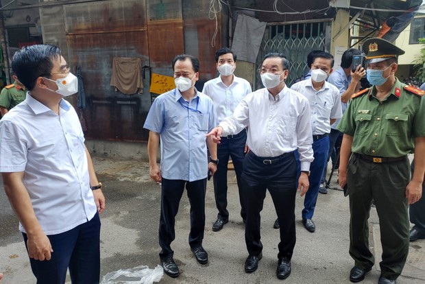 CDC Hà Nội: Ổ dịch 73 F0 tại phường Thanh Xuân Trung là khu dân cư cũ, mật độ đông, tỷ lệ lây nhiễm cao - Ảnh 2.