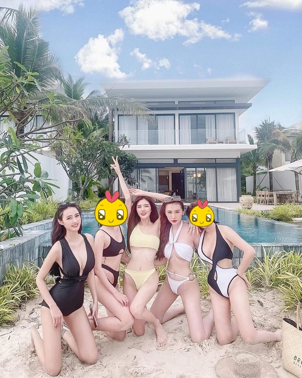 Jenny Yến - nữ DJ sexy, 24 tuổi khoe tự sắm Mẹc là ai? - Ảnh 4. Jenny Yến - nữ DJ sexy, 24 tuổi khoe tự sắm Mẹc là ai? - Ảnh 4.