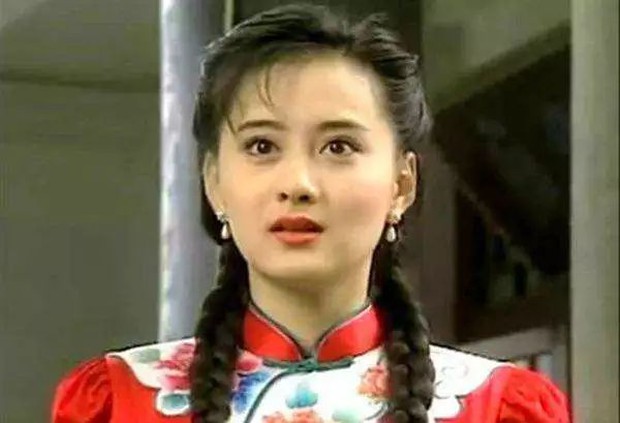 Thời gian hẳn đã bỏ quên mỹ nữ đẹp nhất phim Quỳnh Dao: U50 vẫn trẻ hú hồn nhưng cớ sao tự hủy sự nghiệp thế này? - Ảnh 3.