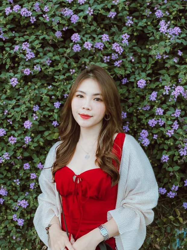 Chị gái khoe loạt mâm cơm mùa dịch không thiếu món gì, toàn của nhà trồng được từ lợn đến rau - Ảnh 1. Chị gái khoe loạt mâm cơm mùa dịch không thiếu món gì, toàn của nhà trồng được từ lợn đến rau - Ảnh 1.