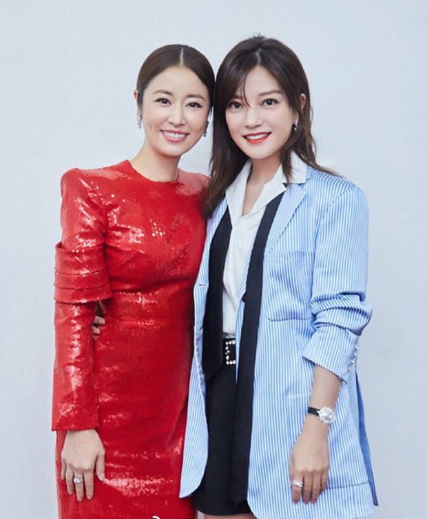 Lâm Tâm Như chính thức phản hồi về lùm xùm vội vã đóng phòng làm việc ngay lúc Triệu Vy bị phong sát! - Ảnh 4. Lâm Tâm Như chính thức phản hồi về lùm xùm vội vã đóng phòng làm việc ngay lúc Triệu Vy bị phong sát! - Ảnh 4.