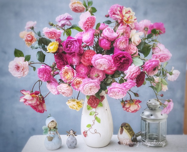 Nữ nhân viên văn phòng gây xuýt xoa vì cắm hoa đẹp mê như ảnh Pinterest, sắm hơn trăm chiếc bình để thỏa mãn đam mê - Ảnh 15.