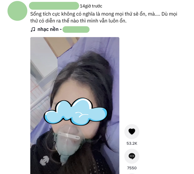 Cô gái gây tranh cãi khi quay video ốm nặng, thở không ra hơi nhưng mũi lại nằm ngoài mặt nạ trợ thở đang không gắn dây - Ảnh 1. Cô gái gây tranh cãi khi quay video ốm nặng, thở không ra hơi nhưng mũi lại nằm ngoài mặt nạ trợ thở đang không gắn dây - Ảnh 1.