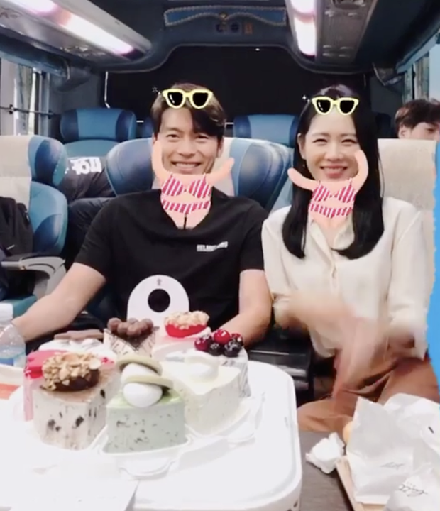 Chóng mặt với loạt sao hạng A của Hàn nhưng vào Instagram cứ tưởng… nick clone: Ông tổ out nét, bà chúa rung lắc, dòm hình mà ngỡ chụp lúc động đất! - Ảnh 16. Chóng mặt với loạt sao hạng A của Hàn nhưng vào Instagram cứ tưởng… nick clone: Ông tổ out nét, bà chúa rung lắc, dòm hình mà ngỡ chụp lúc động đất! - Ảnh 16.